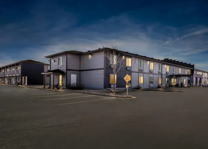 Red Roof Inn & Suites Tomah